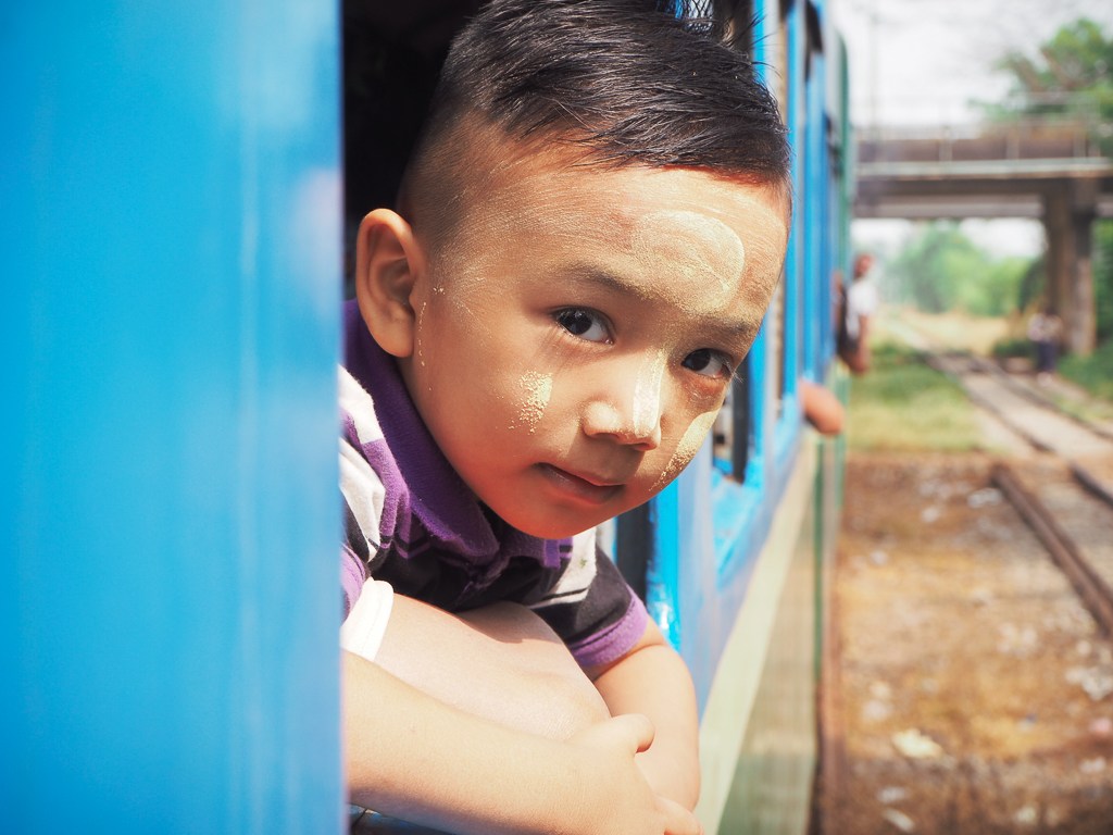 yangon-myanmar-que-ver-tren-circular